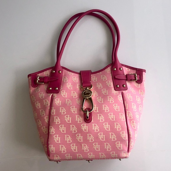 Dooney & Bourke Handbags - Pretty springtime 🌷 Dooney & Bourke Tulip Satchel